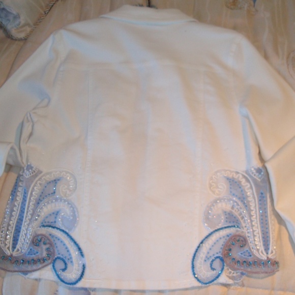 Denim jacket - Picture 2 of 2